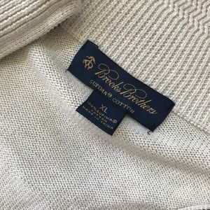 XL Men’s Brooks Brothers zip up Sweater (Cream)